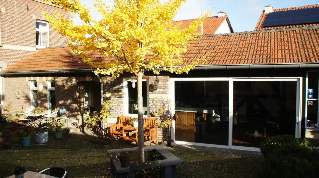 Ferrum Ferrum Valkenburg aan de Geul 3*,  Pays-Bas