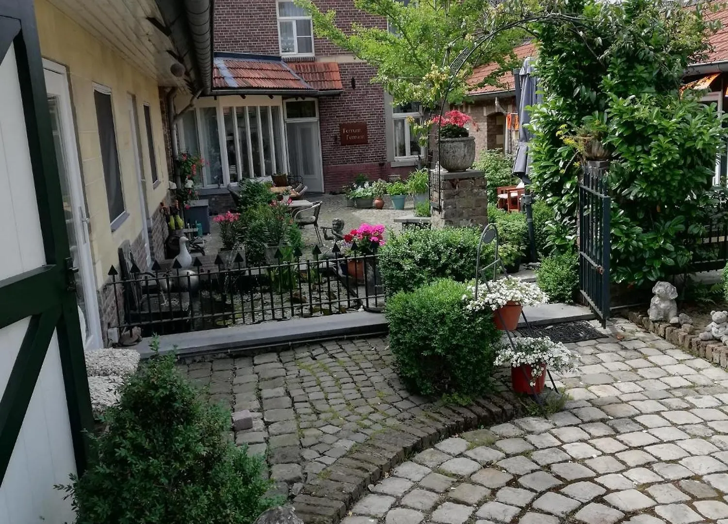 Ferrum Ferrum Valkenburg aan de Geul 3*,