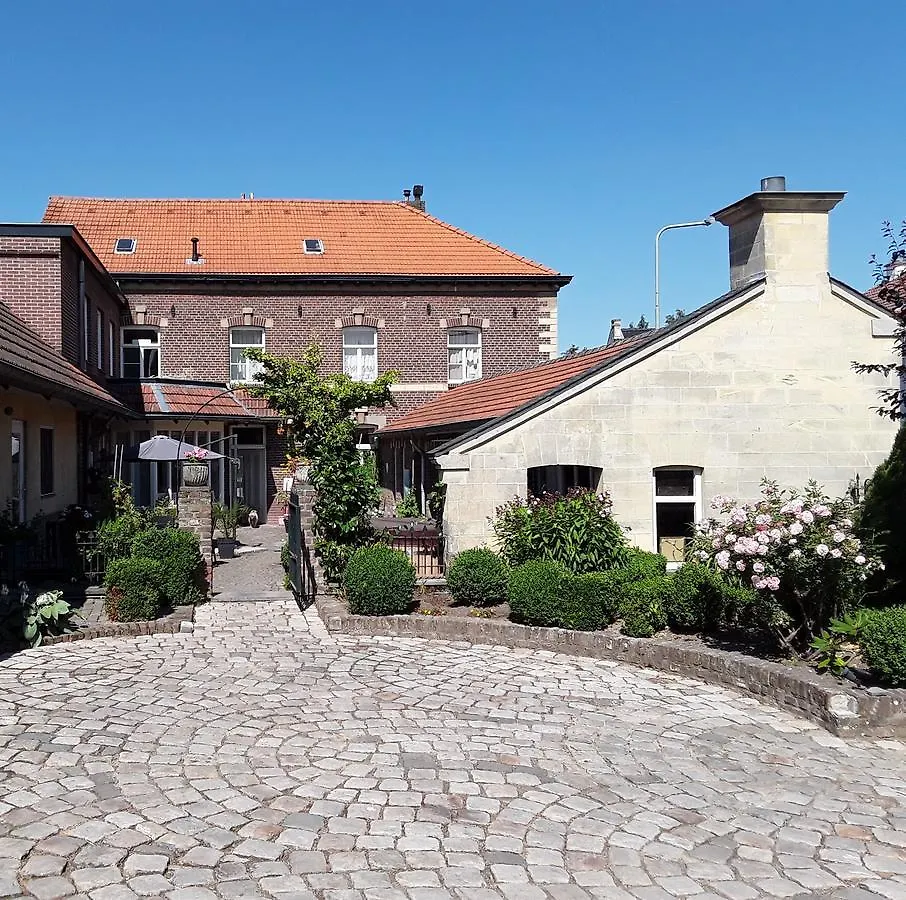Ferrum Ferrum Valkenburg aan de Geul 3*,