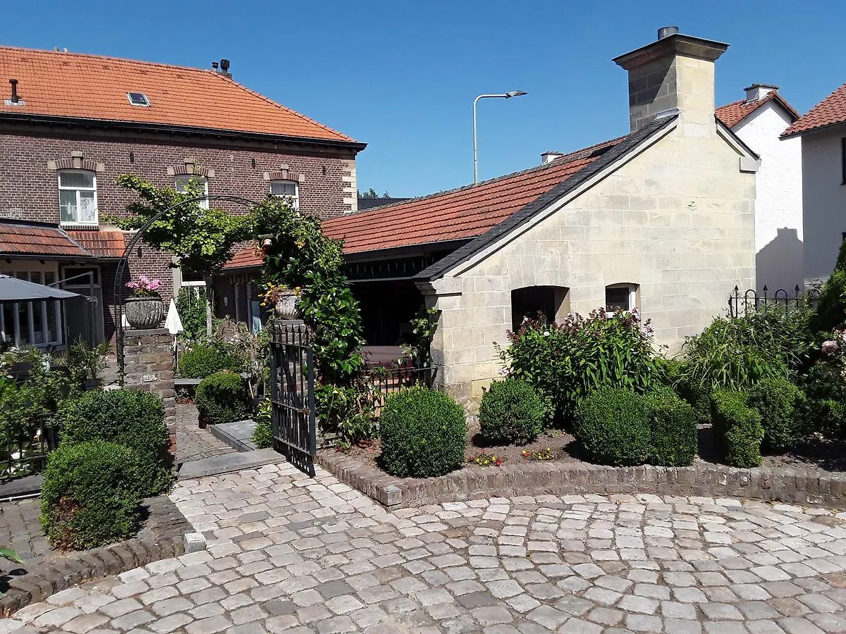 Ferrum Ferrum Valkenburg aan de Geul 3*,
